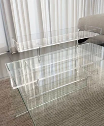 מגש אקרילי דקורטיבי על רגל L